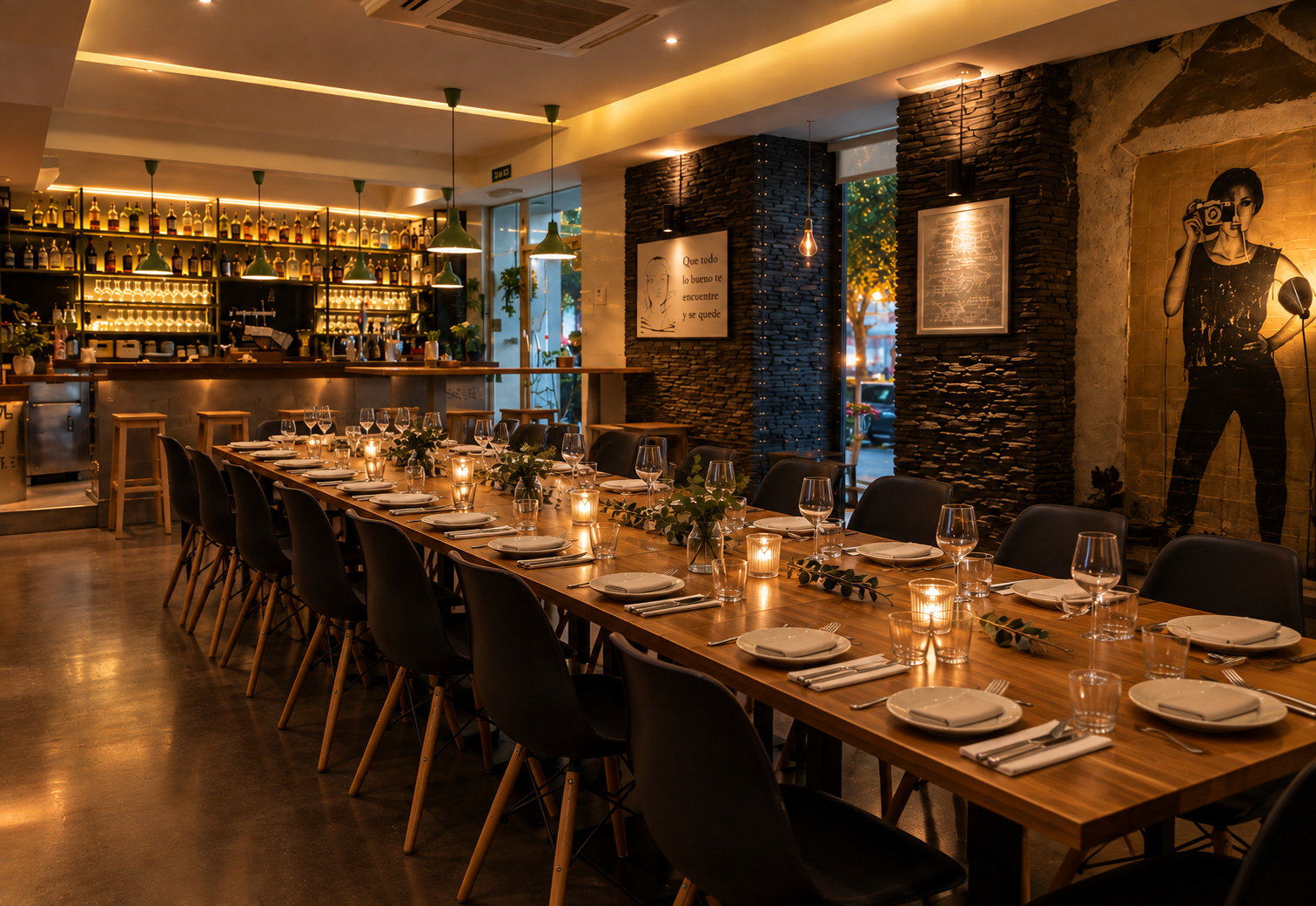 Comidas y cenas de empresa en Navidad en Desengaño 13, Madrid centro cerca de Gran Vía